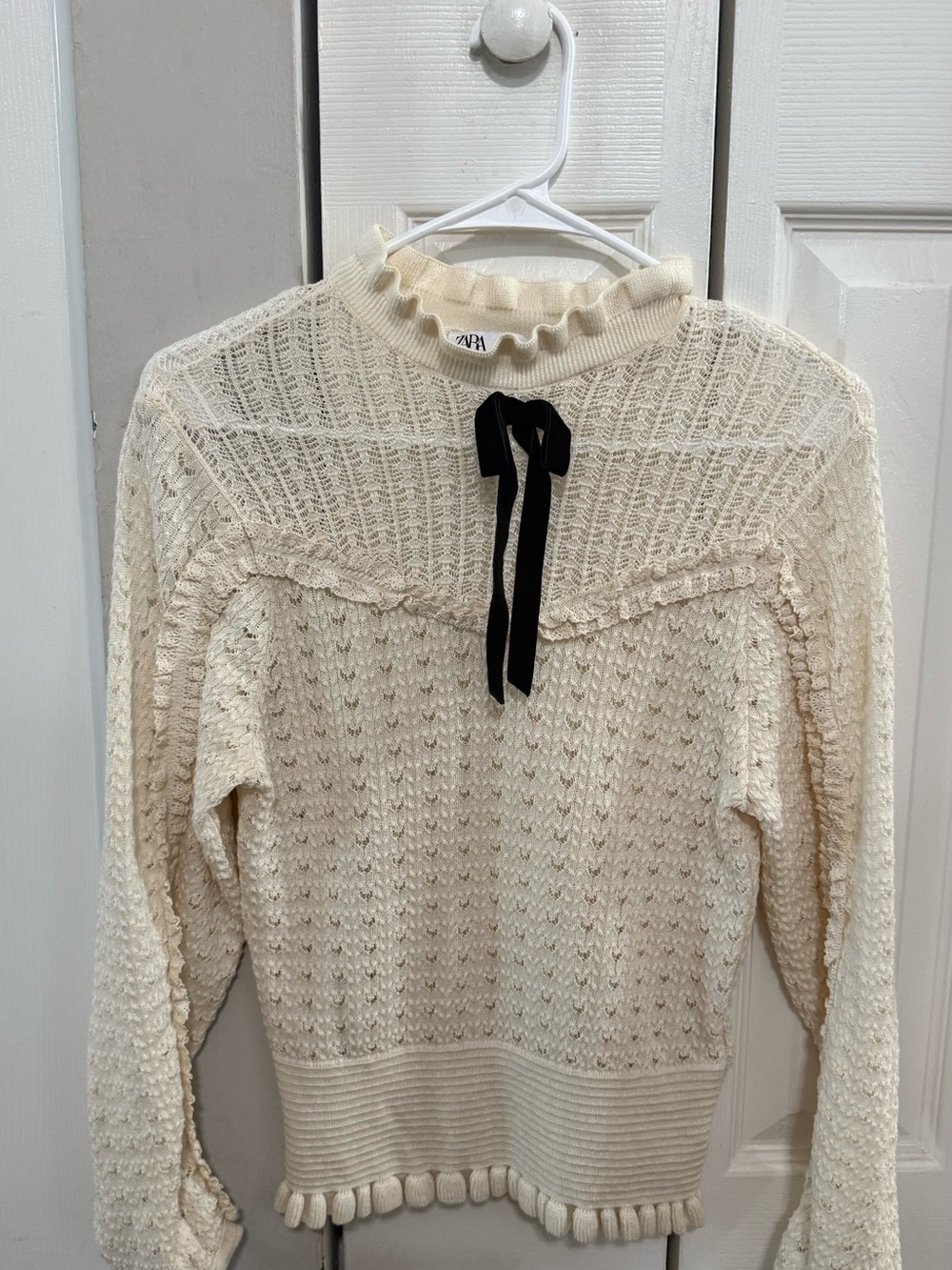 Zara beige lacy Zara